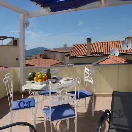 L'orizzonte Blu Apartment *